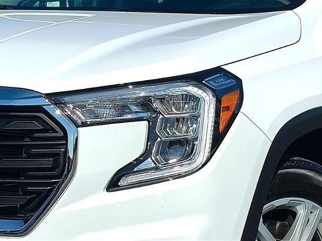 2024 GMC Terrain FWD 4dr SLE