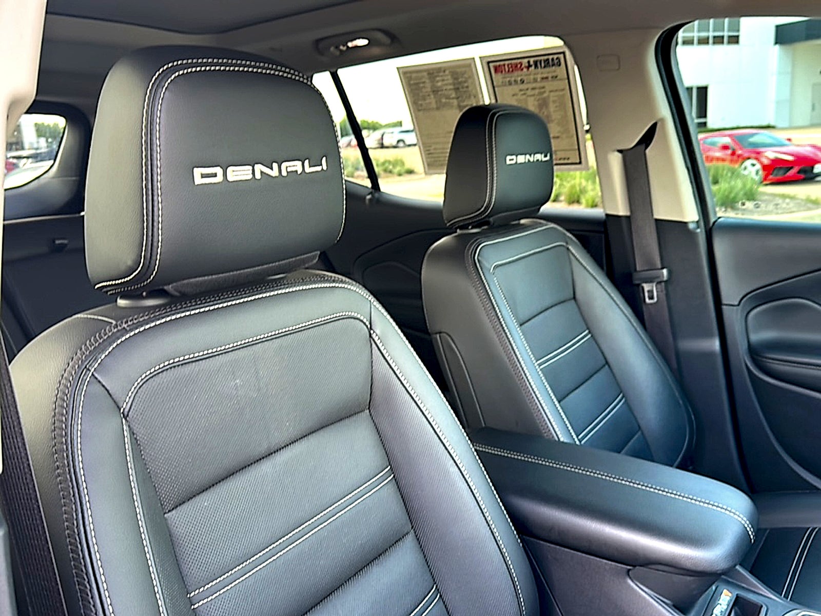 2023 GMC Terrain AWD Denali