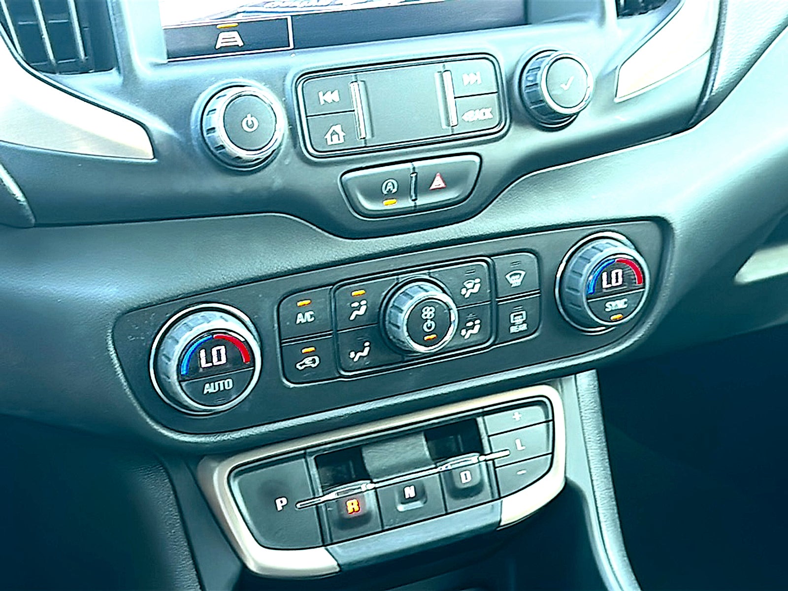 2023 GMC Terrain AWD Denali