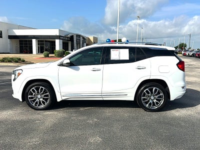 2023 GMC Terrain AWD Denali