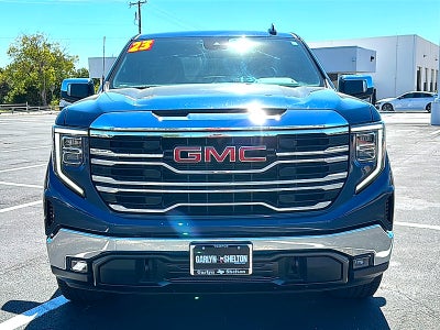 2023 GMC Sierra 1500 4WD Crew Cab Short Box SLT