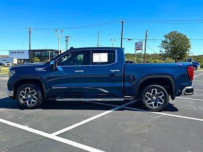2023 GMC Sierra 1500 4WD Crew Cab Short Box SLT