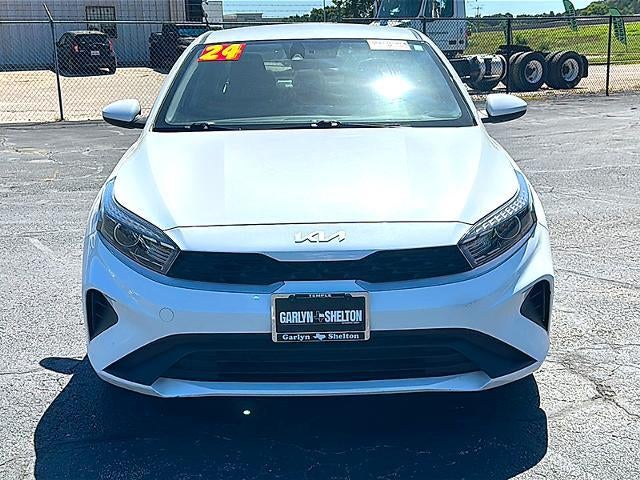 2024 Kia Forte LXS IVT