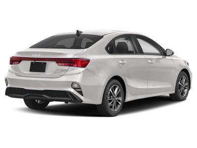 2024 Kia Forte LXS IVT