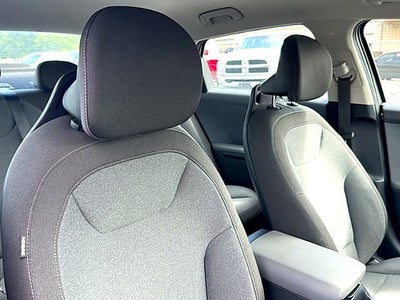 2025 Kia K4 LXS FWD