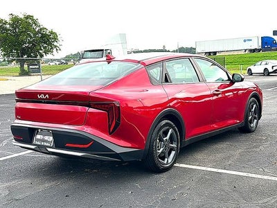 2025 Kia K4 LXS FWD