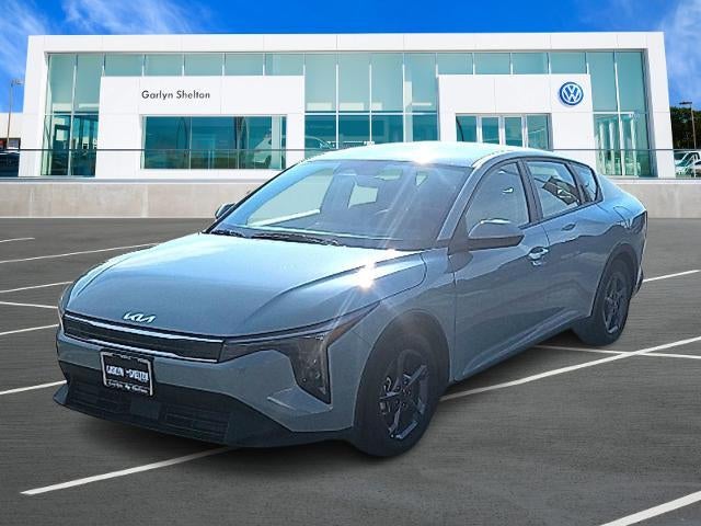 2025 Kia K4 LXS FWD