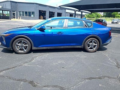 2025 Kia K4 LXS FWD