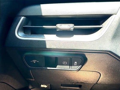2025 Kia K4 LXS FWD