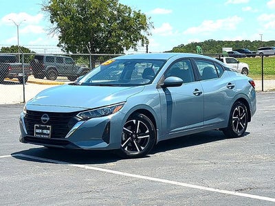 2025 Nissan Sentra SV CVT