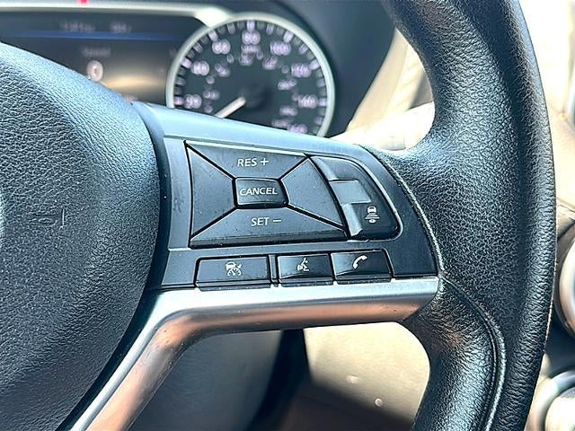 2025 Nissan Sentra SV CVT