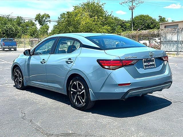 2025 Nissan Sentra SV CVT
