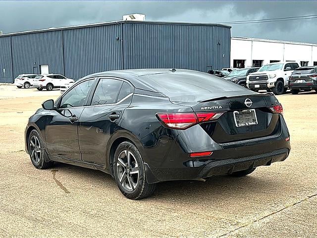 2024 Nissan Sentra SV CVT