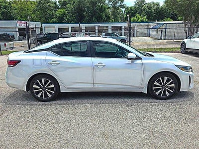 2024 Nissan Sentra SV CVT
