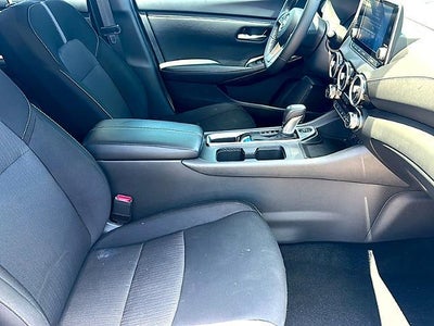 2025 Nissan Sentra SV CVT