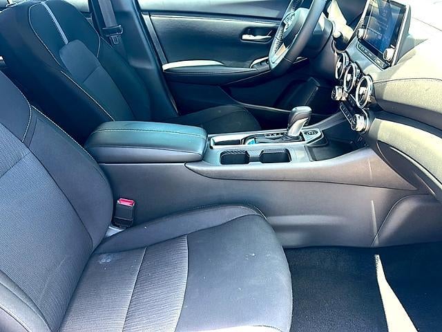 2025 Nissan Sentra SV CVT