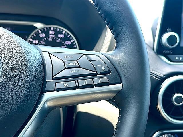 2025 Nissan Sentra SV CVT