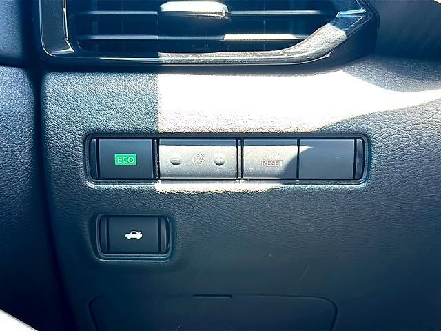 2025 Nissan Sentra SV CVT