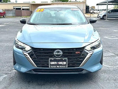 2025 Nissan Sentra SR CVT