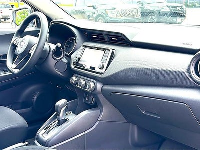 2025 Nissan Kicks Play S FWD