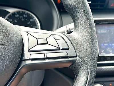 2025 Nissan Kicks Play S FWD