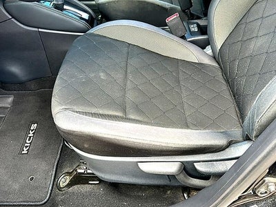 2019 Nissan Kicks SV FWD