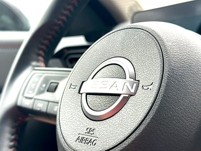 2025 Nissan Kicks SR FWD