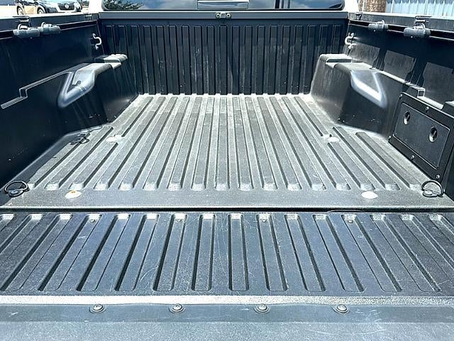 2023 Toyota Tacoma 4WD 4WD SR5 Double Cab 5' Bed V6 AT (GS)