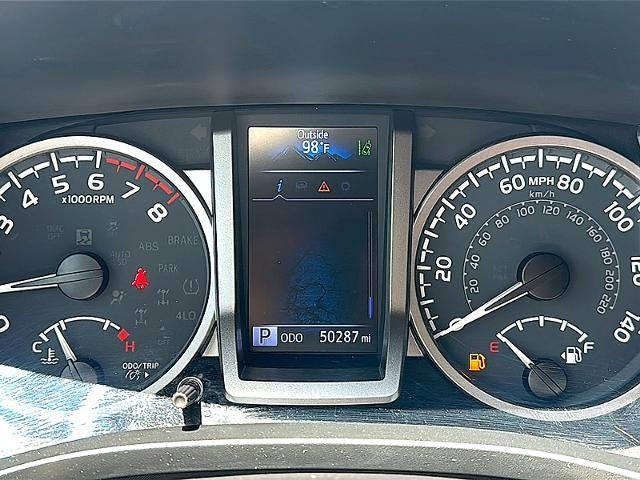 2023 Toyota Tacoma 4WD 4WD SR5 Double Cab 5' Bed V6 AT (GS)