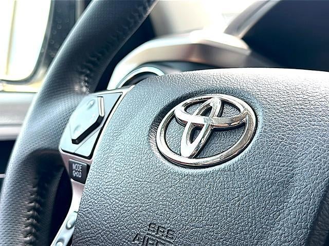 2023 Toyota Tacoma 4WD 4WD SR5 Double Cab 5' Bed V6 AT (GS)