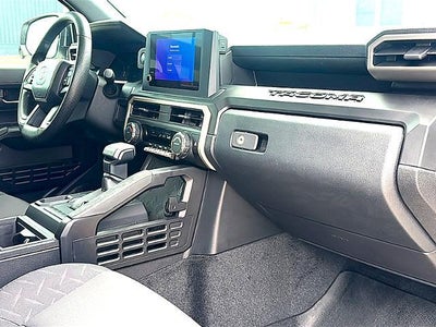 2025 Toyota Tacoma 2WD 2WD SR Double Cab 5' Bed AT (GS)