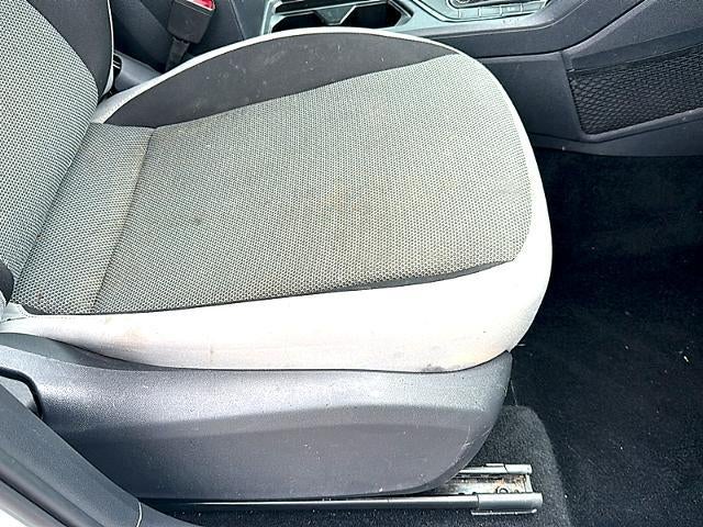 2023 Volkswagen Taos S FWD