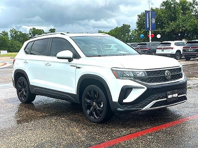 2023 Volkswagen Taos SE FWD