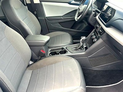 2023 Volkswagen Taos SE FWD
