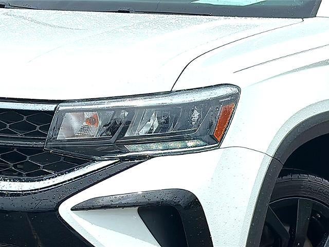 2023 Volkswagen Taos SE FWD