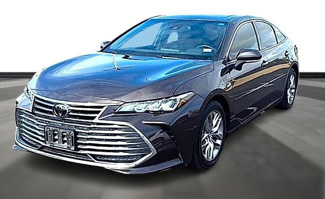 2019 Toyota Avalon XLE (SE)