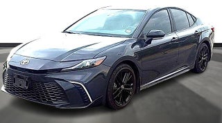 2025 Toyota Camry LE (SE)