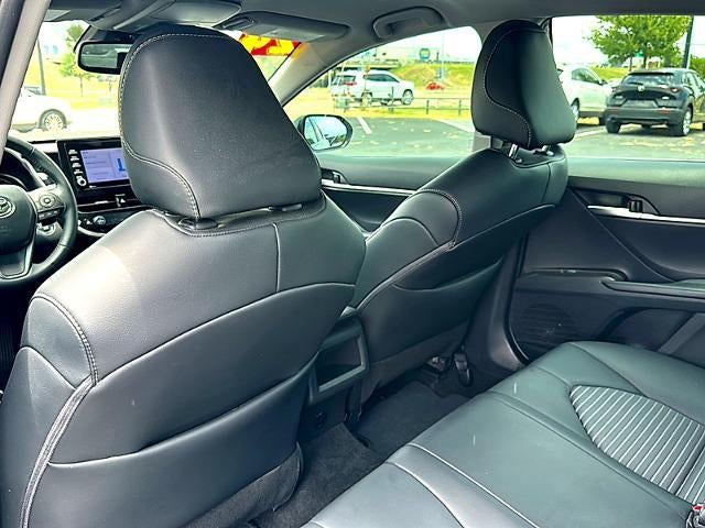 2024 Toyota Camry SE Auto (SE)