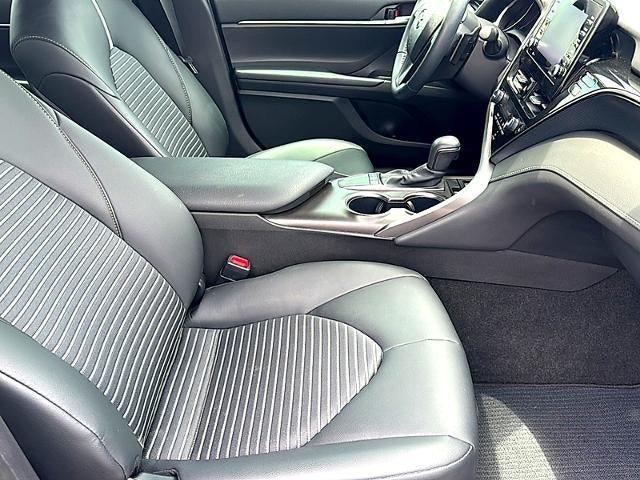 2024 Toyota Camry SE Auto (SE)