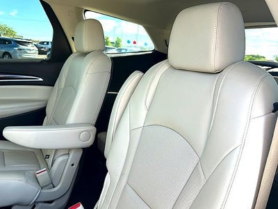 2022 Buick Enclave Premium FWD