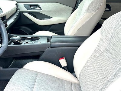 2023 Nissan Rogue FWD SV