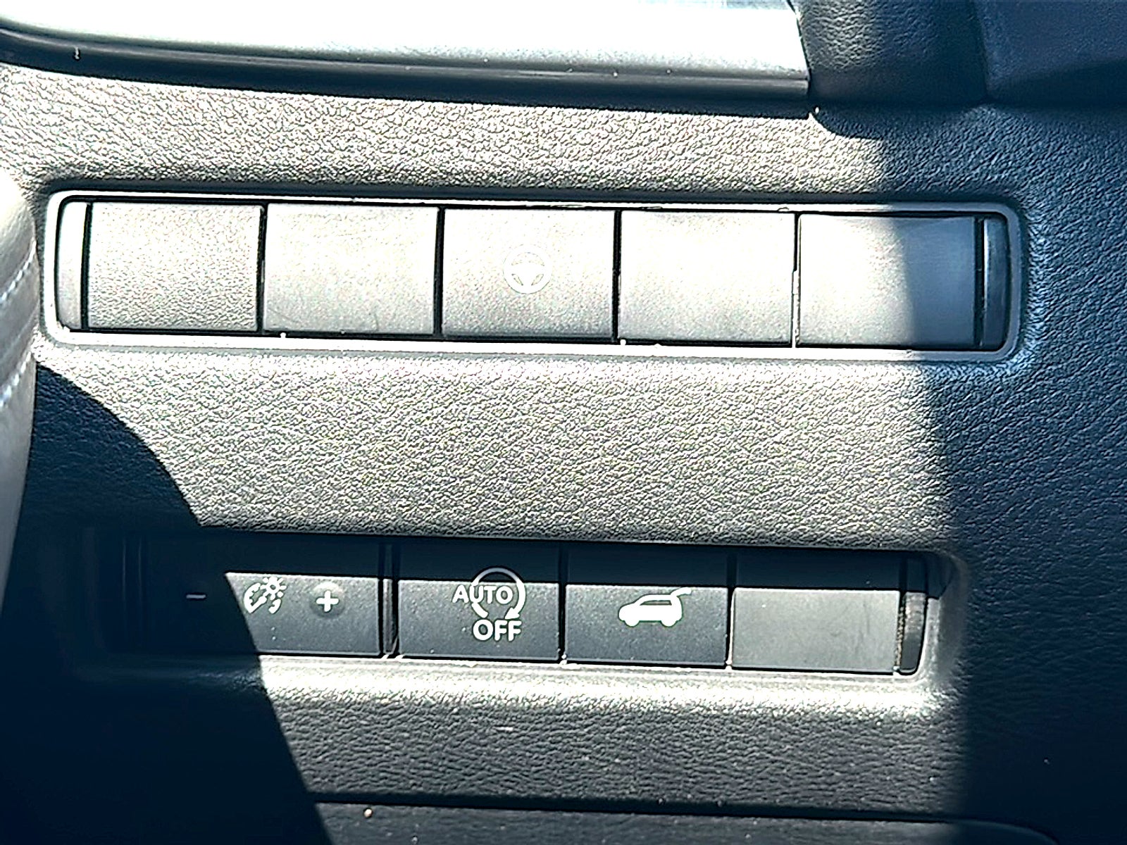 2023 Nissan Rogue SL FWD