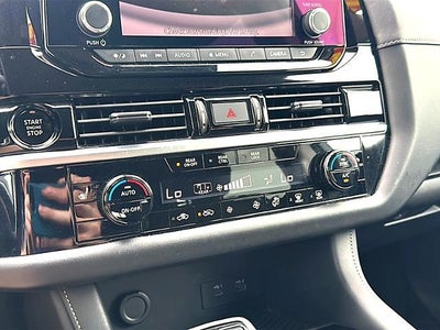 2025 Nissan Pathfinder SV 2WD