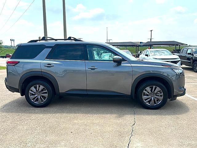 2025 Nissan Pathfinder SV 2WD