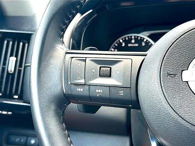 2025 Nissan Pathfinder SV 2WD