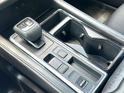 2025 Nissan Pathfinder SV 2WD