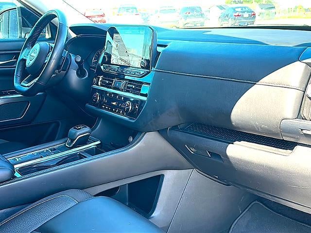 2024 Nissan Pathfinder SL 2WD