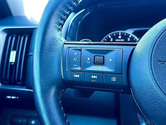2024 Nissan Pathfinder SL 2WD