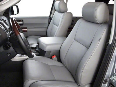 2013 Toyota Sequoia RWD 5.7L SR5 (Natl)