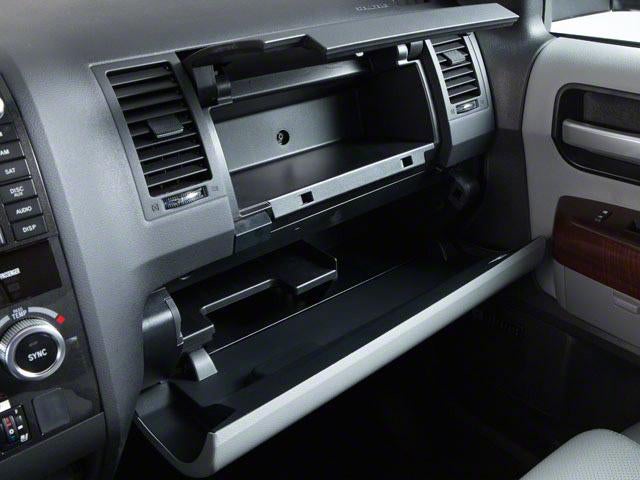 2013 Toyota Sequoia RWD 5.7L SR5 (Natl)